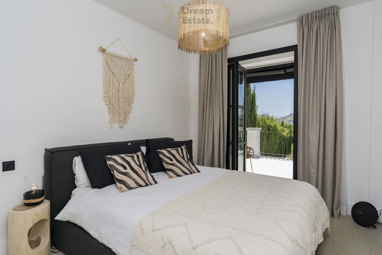 Een mooie ruime villa in de exclusieve afgesloten gemeenschap van Puerto del Capitán, Nueva Andalucia. foto 33