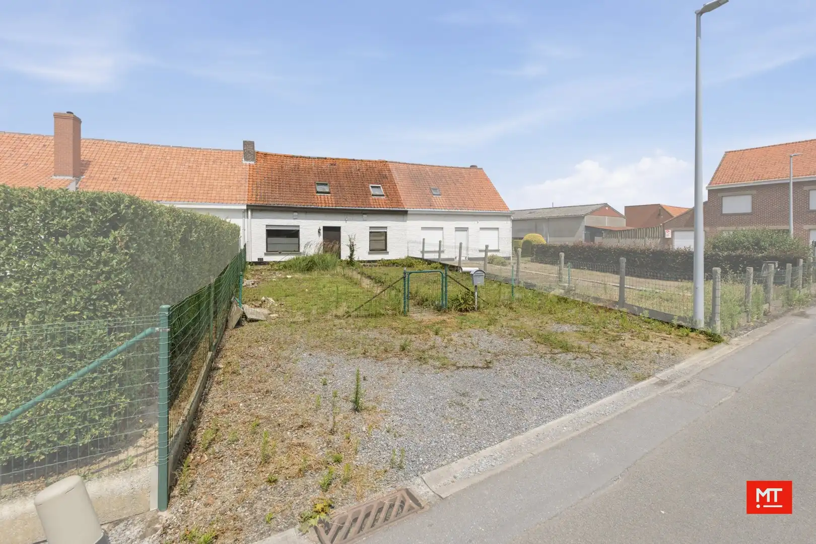 Te renoveren woning op een rustige locatie te Geluveld foto 2