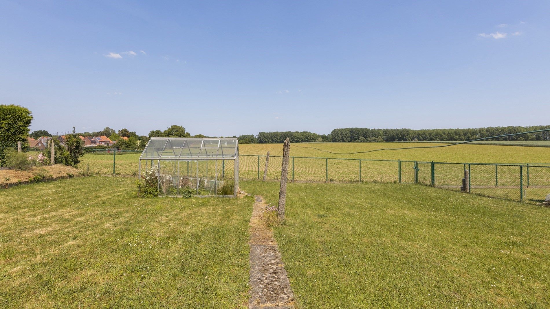 Woning,  mogelijks op te splitsen naar 2 woningen foto 13