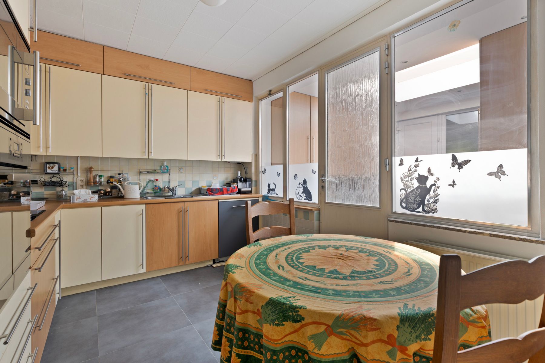 Instapklare woning met zonnige tuin in een rustige buurt! foto 5