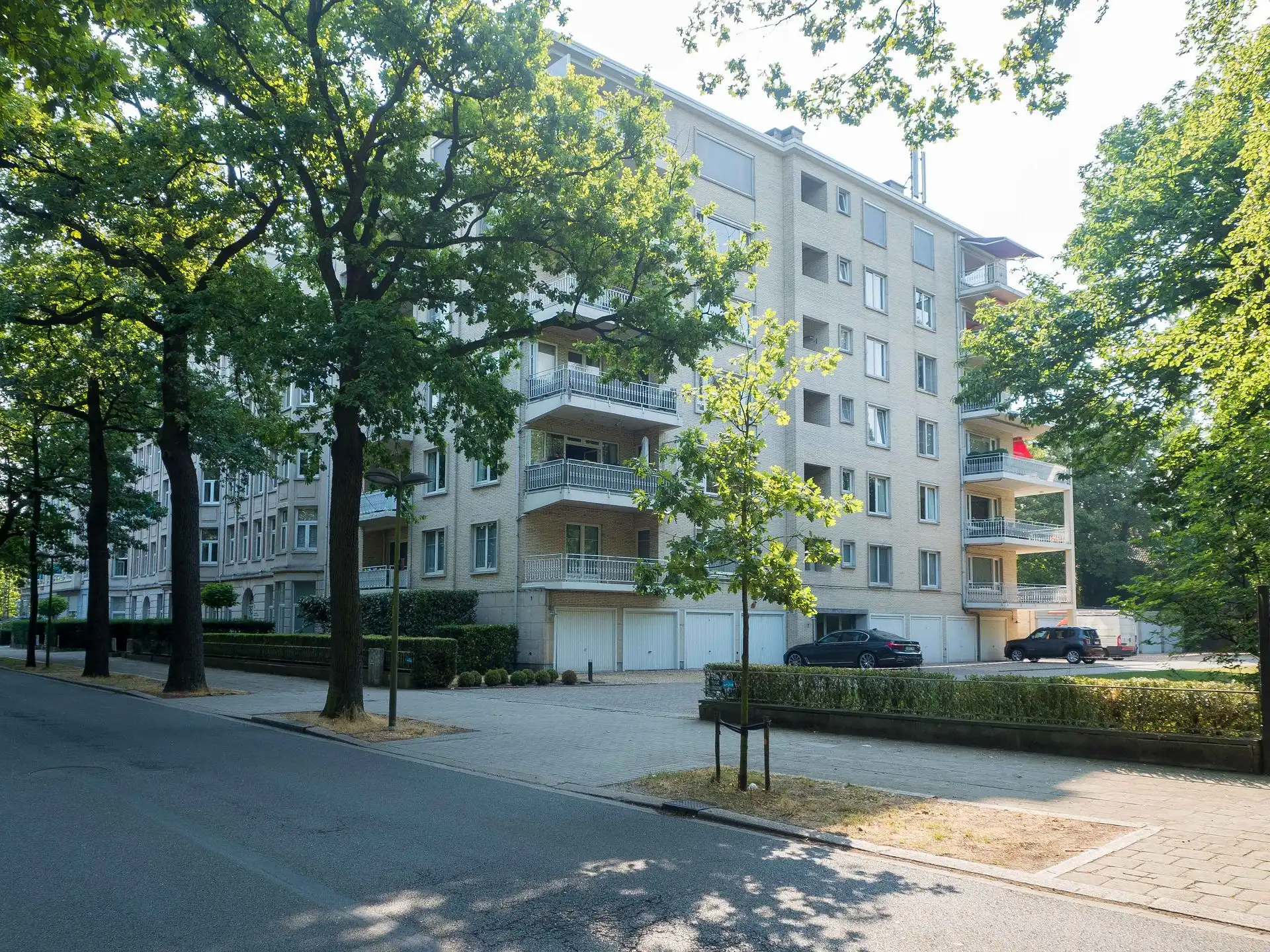 Lichtrijk appartement nabij Park Den Brandt! foto {{pictureIndex}}