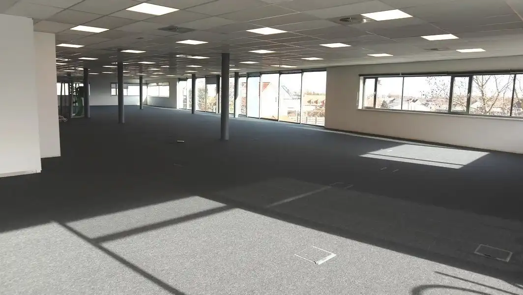 Strategisch gelegen eigentijdse kantoren te huur in Melle foto 11