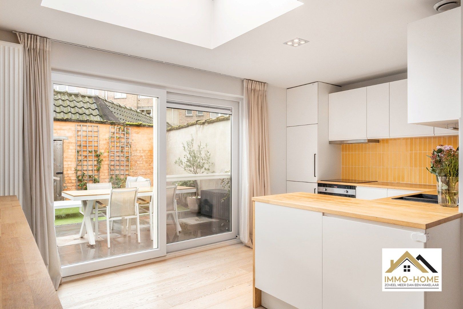 Instapklare woning op topligging te Gent! foto 14