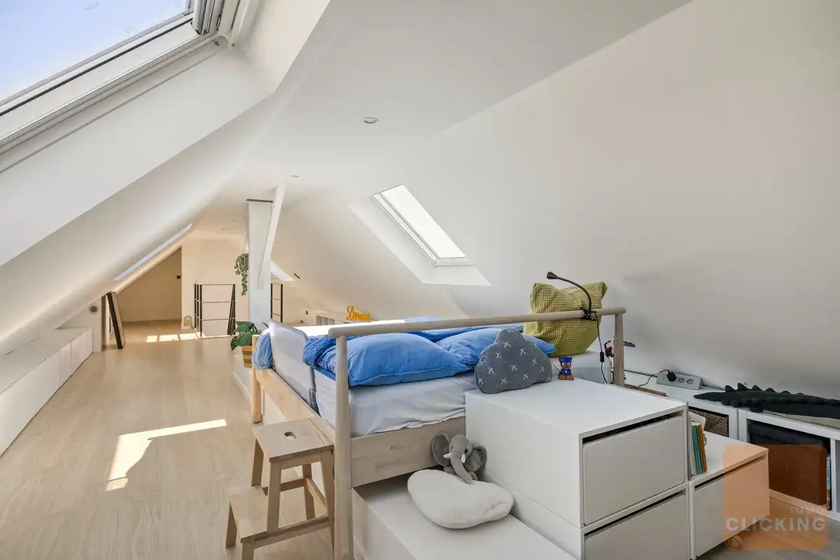 Hidden penthouse met terras en dubbele garage foto 18