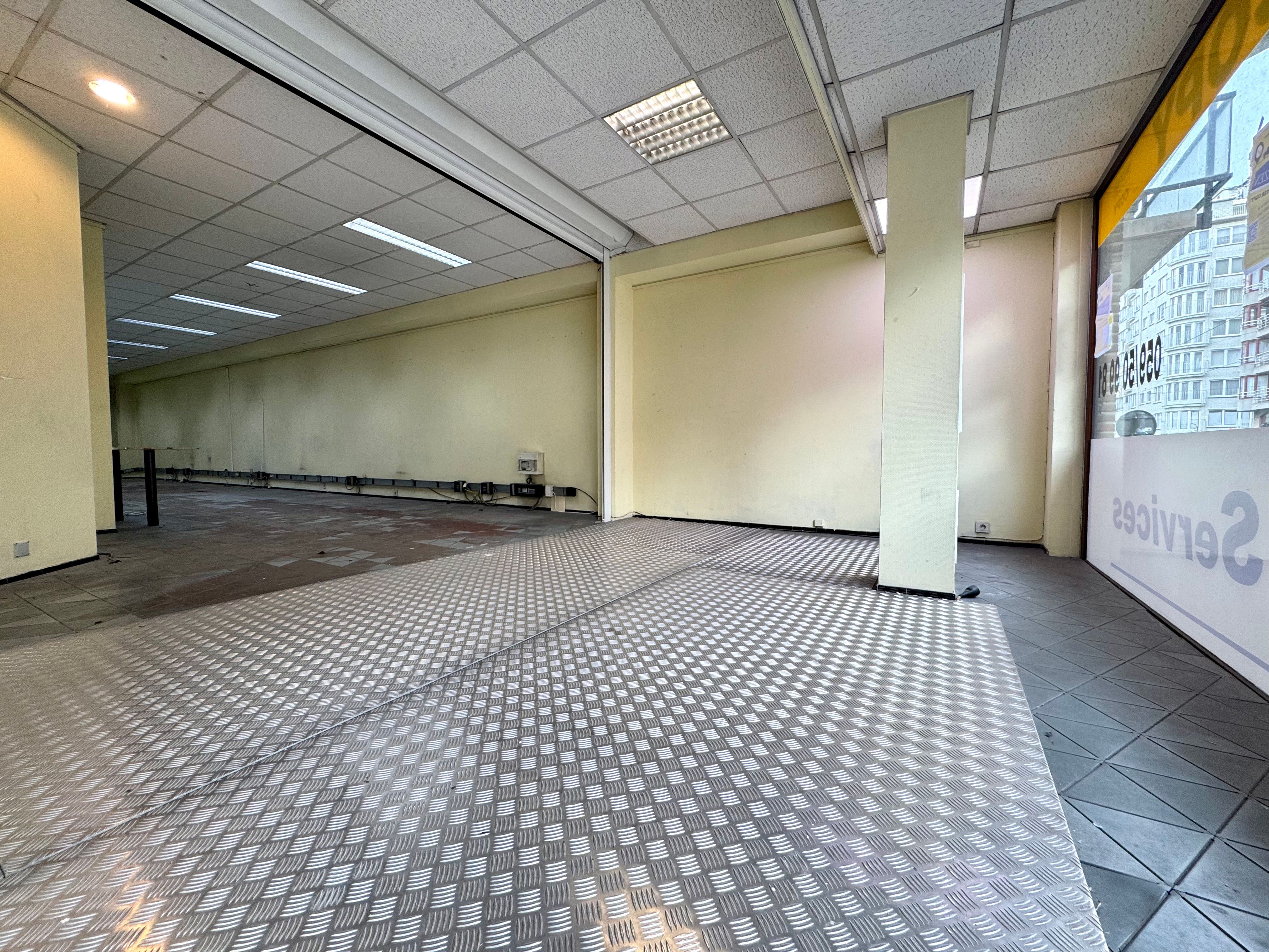 Handelsgelijkvloers 105 m² foto 3