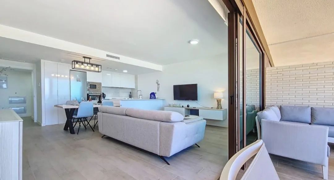 Uniek eerste lijn strand appartement: uitzicht op zee en La Manga Strip! foto 3