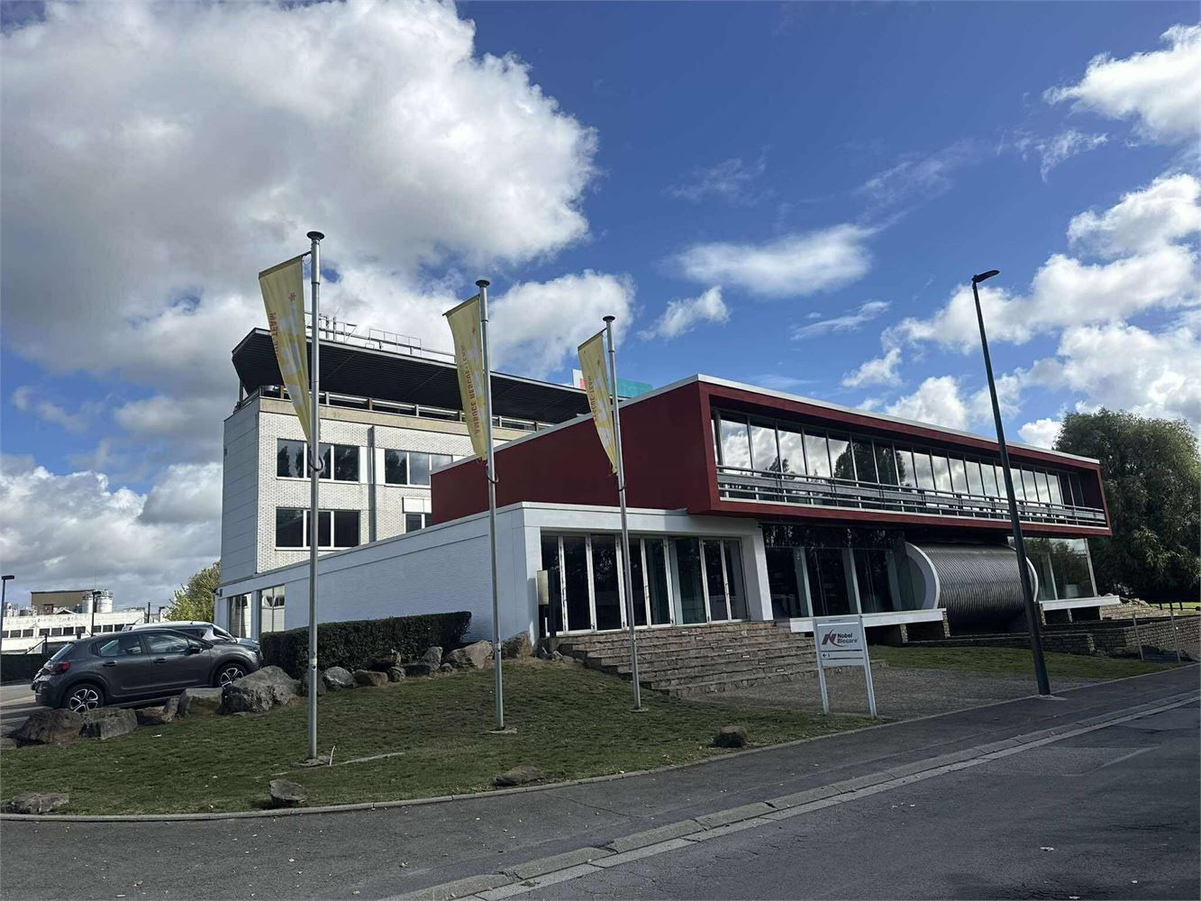 UNIEKE KANTOREN MET PARKING EN VERSCHILLENDE OPPERVLAKTES foto 29