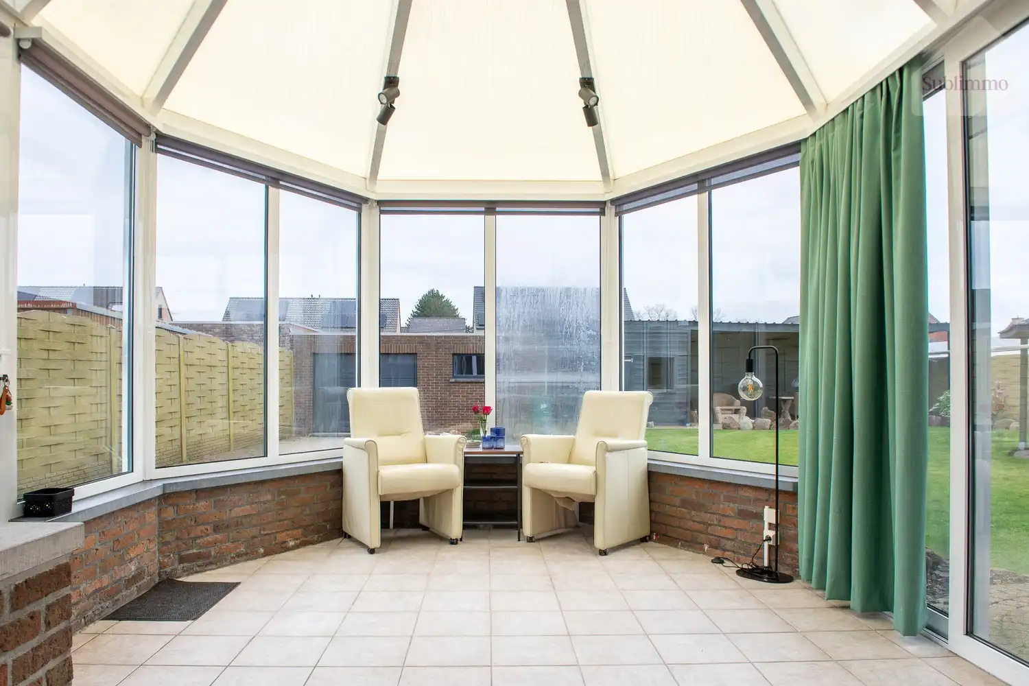 Rustig gelegen gezinswoning met 3 slaapkamers op een perceel van 744 m². foto 20