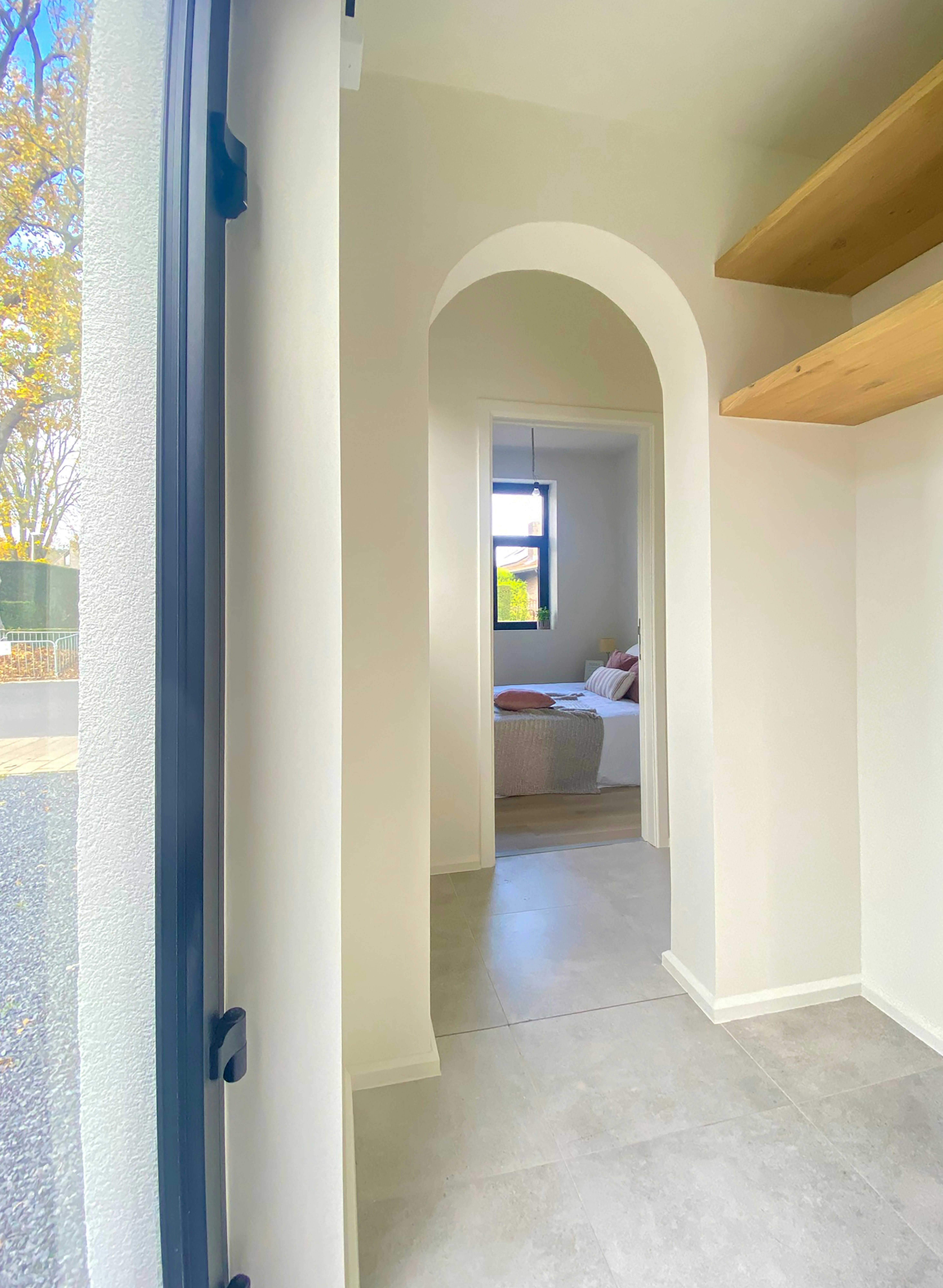 Volledig gerenoveerde halfopen bebouwing te koop te Essen! foto 11