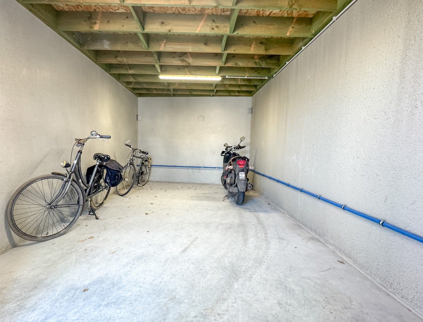 Ruim instapklaar nieuwbouwappartement (167 m²) met 3 slaapkamers en groot terras in centrum Eernegem foto 18