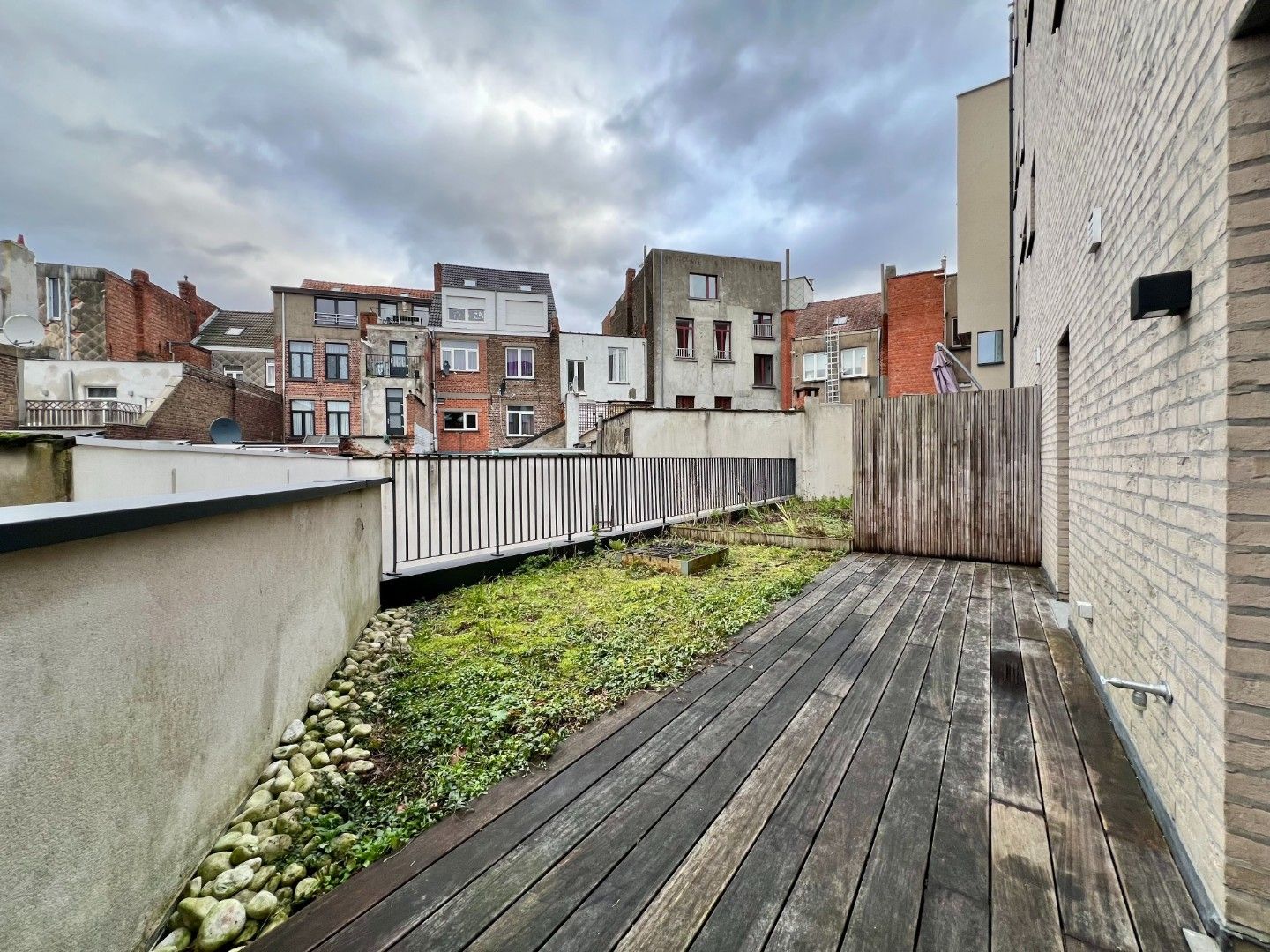 Charmant appartement aan de Leiekaai – Toplocatie in Gent met garagebox foto 14