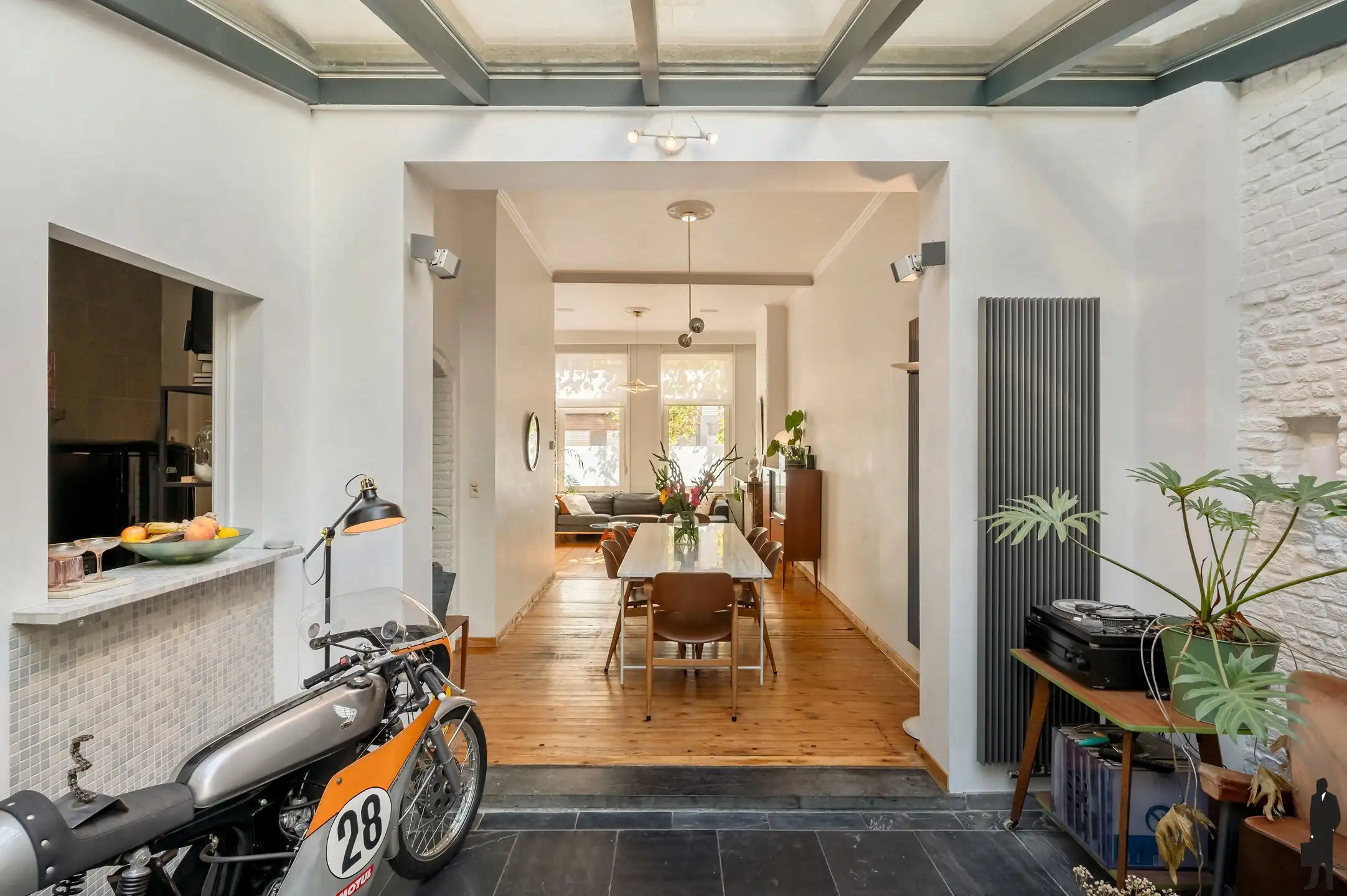 Prachtig herenhuis met ruime stadskoer foto 12