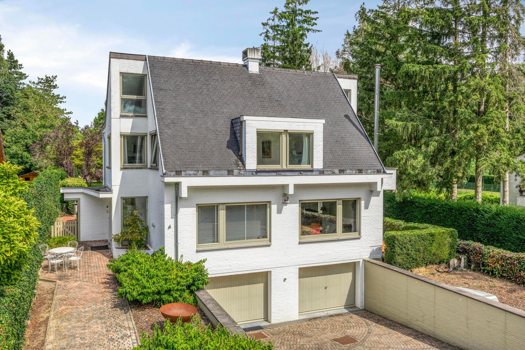 Villa te koop foto {{pictureIndex}}