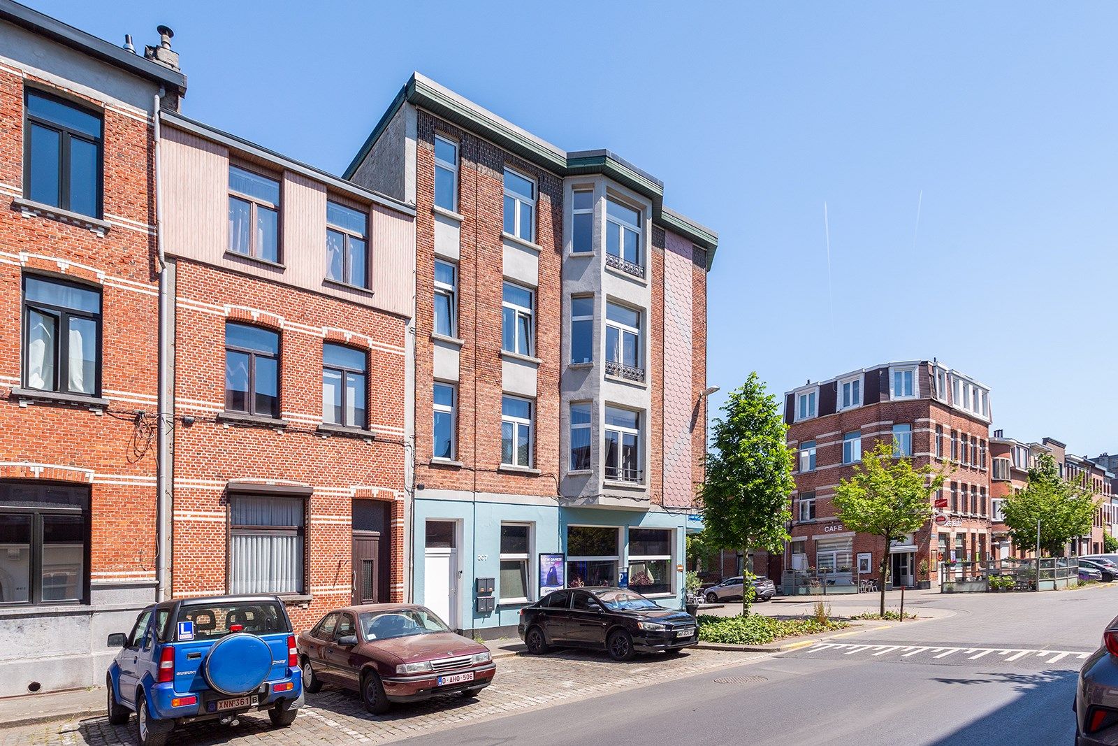 Lichtrijk hoek appartement met karakter!  foto 3