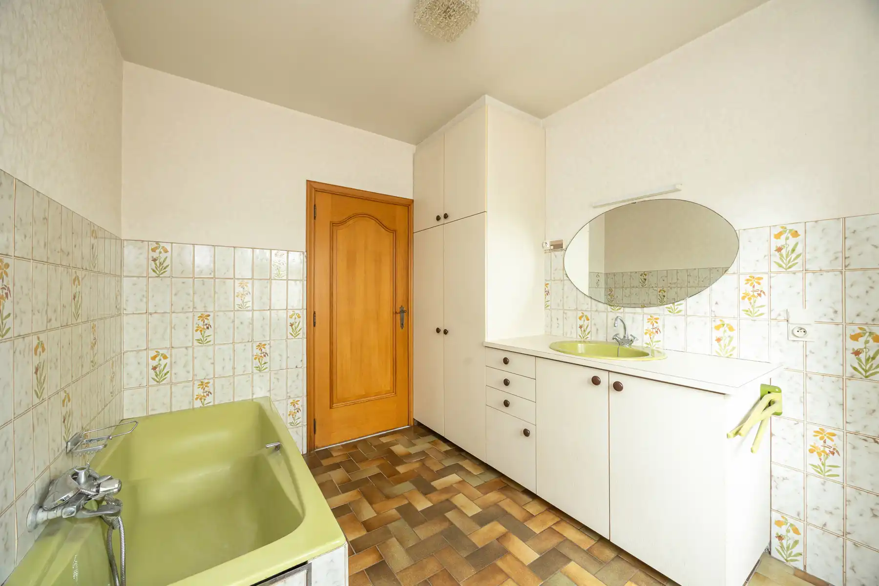 Laagbouwwoning met 3 slaapkamers en garage op een perceel van 629m².  foto 13