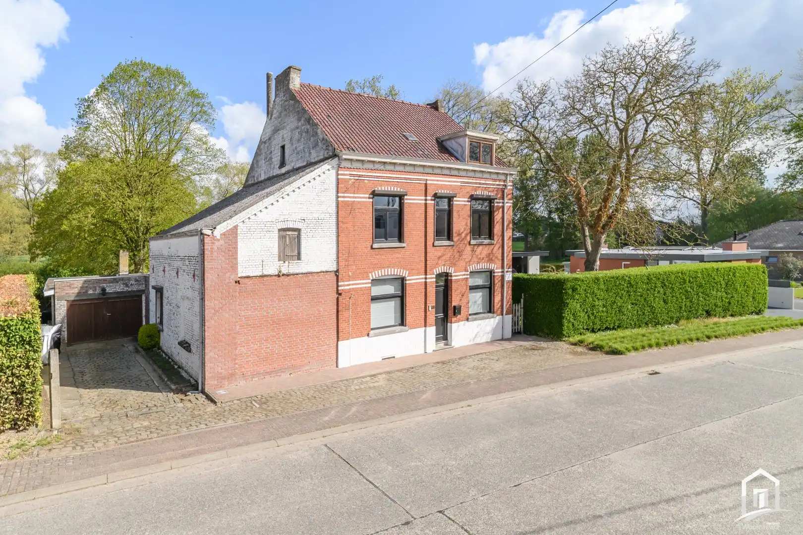 Instapklare gezinswoning op centrale locatie met ruim terras en leuke tuin foto 21