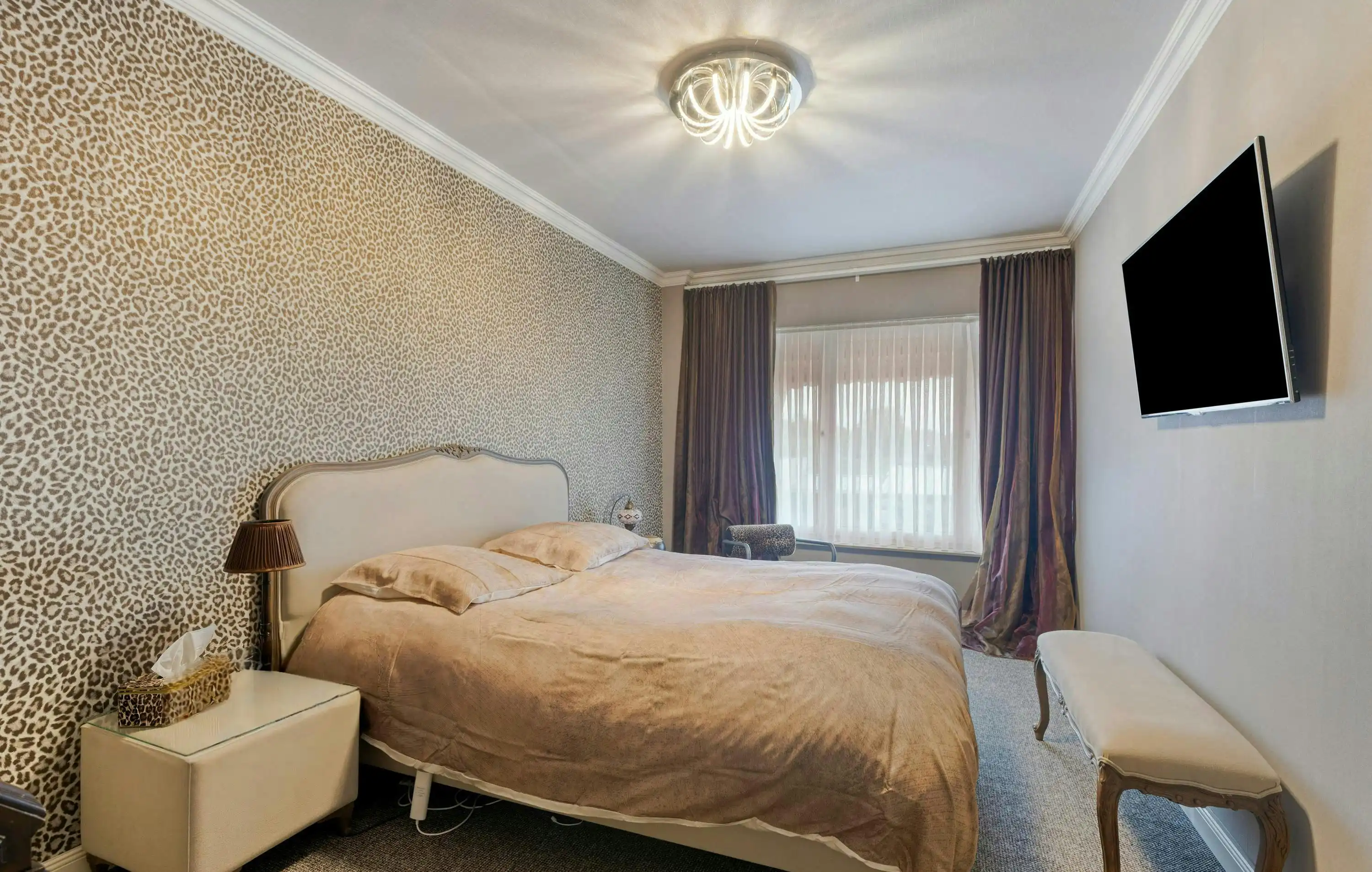 Ruime gezinswoning met 4 slaapkamers te koop in Kortrijk. foto 14