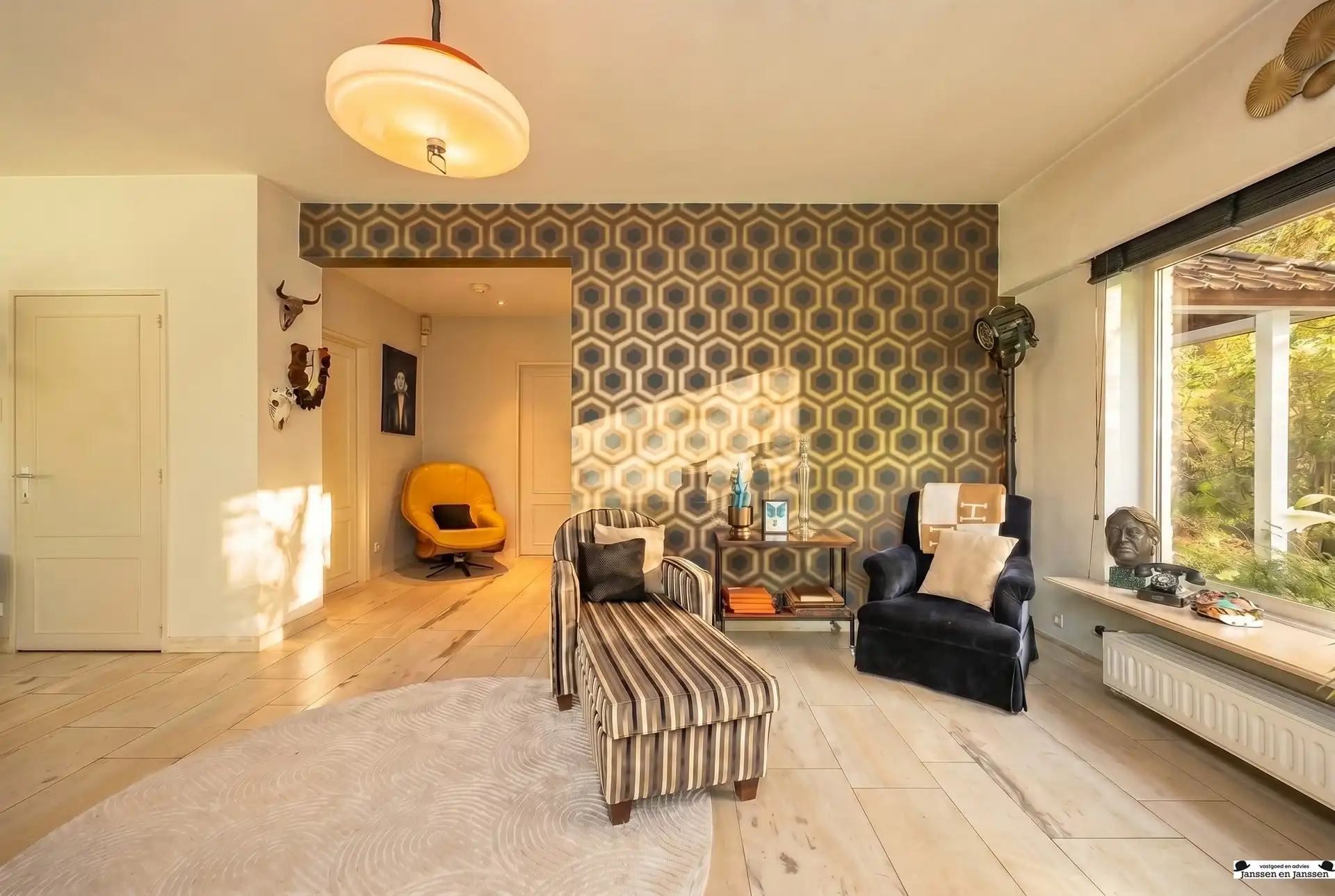 Exclusieve villa op royaal perceel van 3.000 m² grenzend aan uniek natuurdomein foto 8