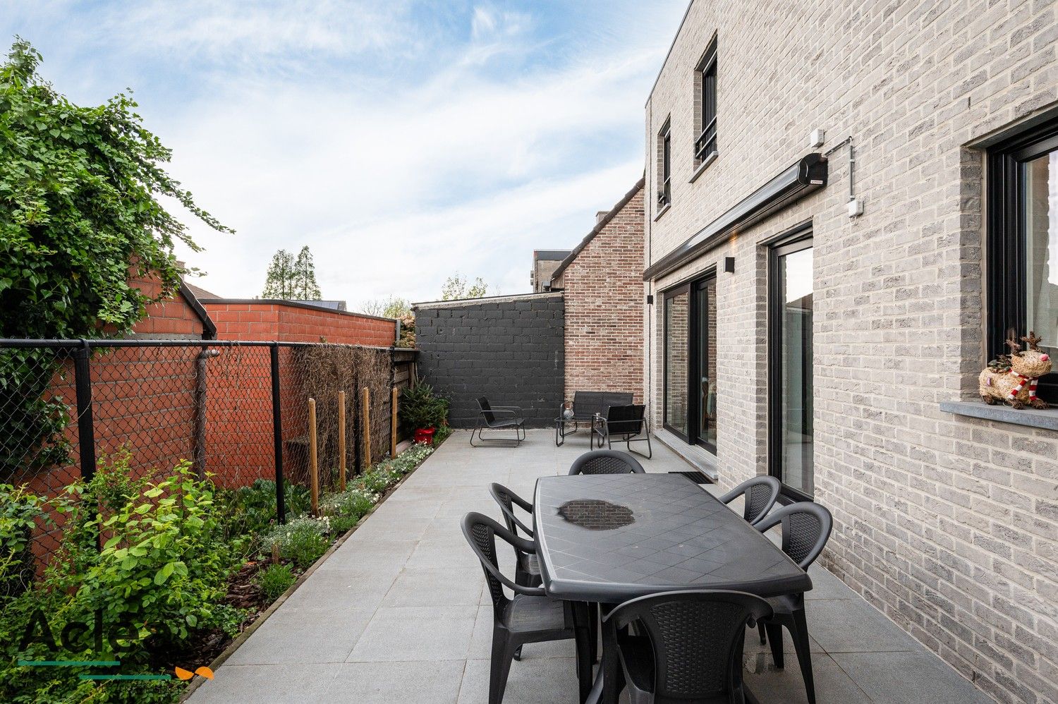 Moderne woning met 3 slaapkamers foto 34