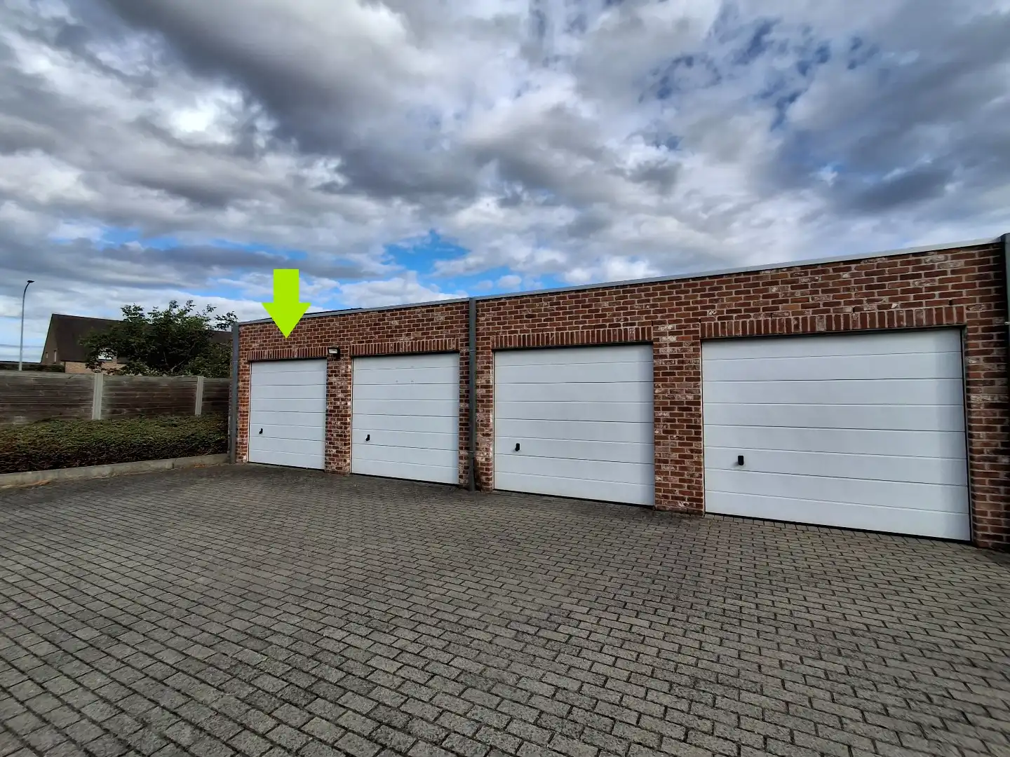 PRACHTIG APPARTEMENT MET GARAGE EN STAANPLAATS IN HET HARTJE VAN VINKT foto 8