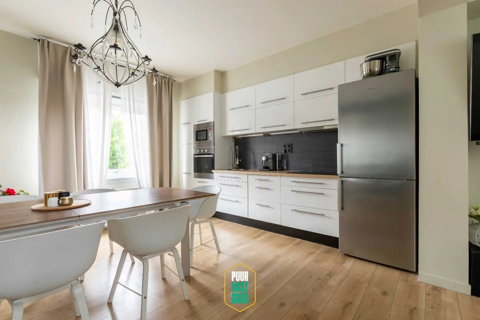 Buitengewoon potentieel in gerenoveerd pand in hartje Nieuwpoort foto 14