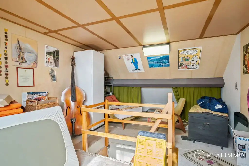 Te renoveren gezinswoning met uitweg en garage in Avelgem foto 13