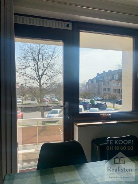 Gerenoveerd appartement met centrale ligging èn 2 slaapkamers foto 7