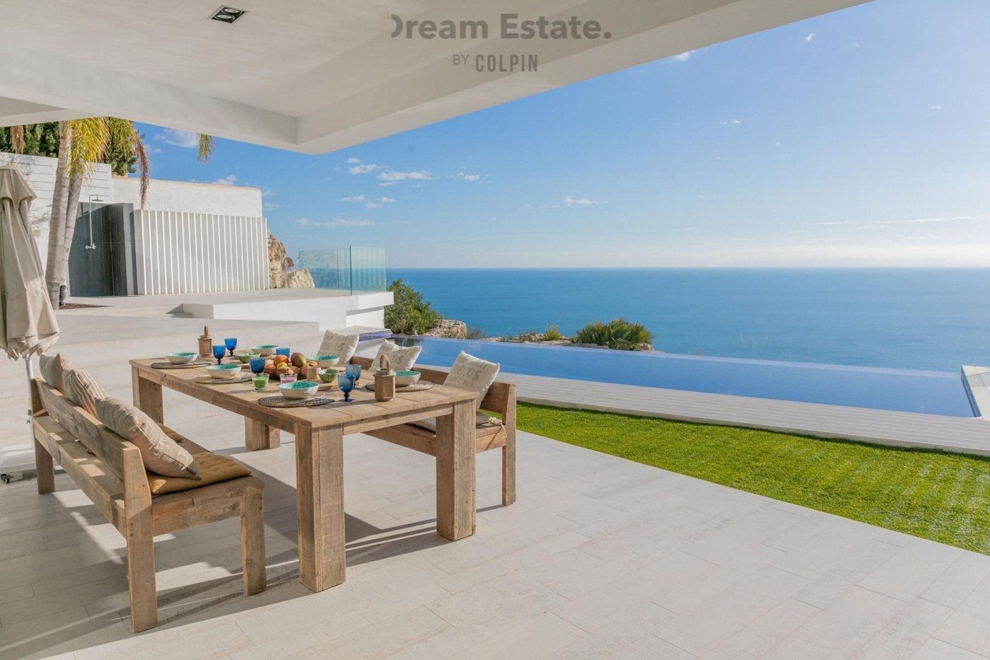 Villa op de eerste lijn foto 19