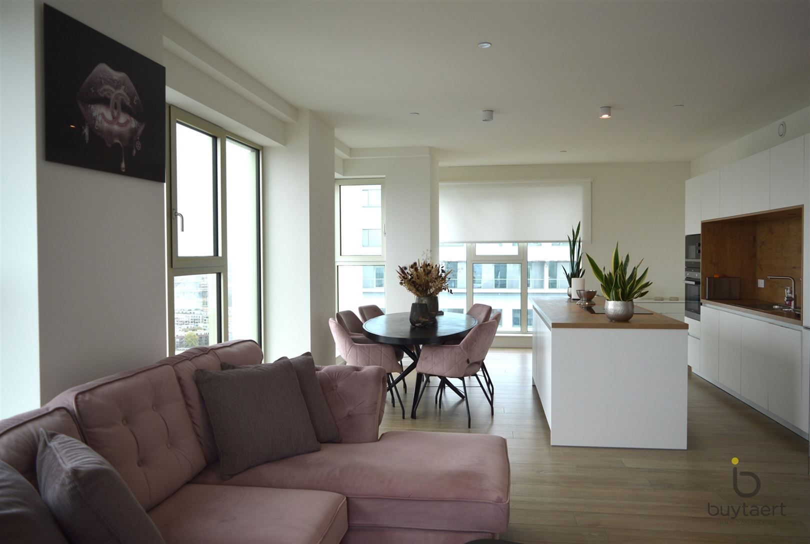 Energiezuinig penthouse met drie slaapkamers en terras! foto 7