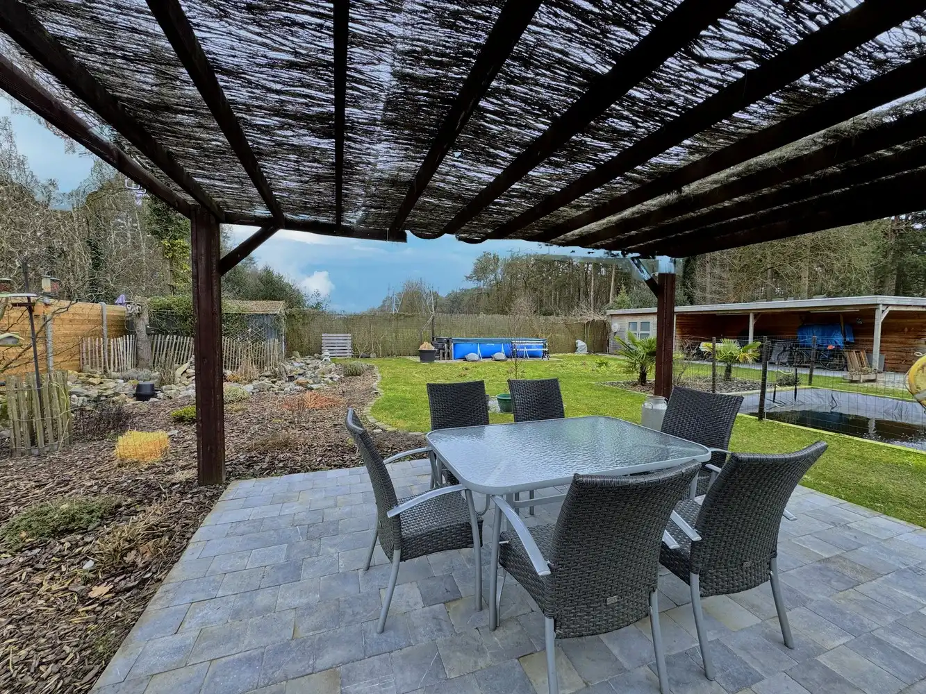 Instapklare woning met tuin aan natuurgebied foto 7