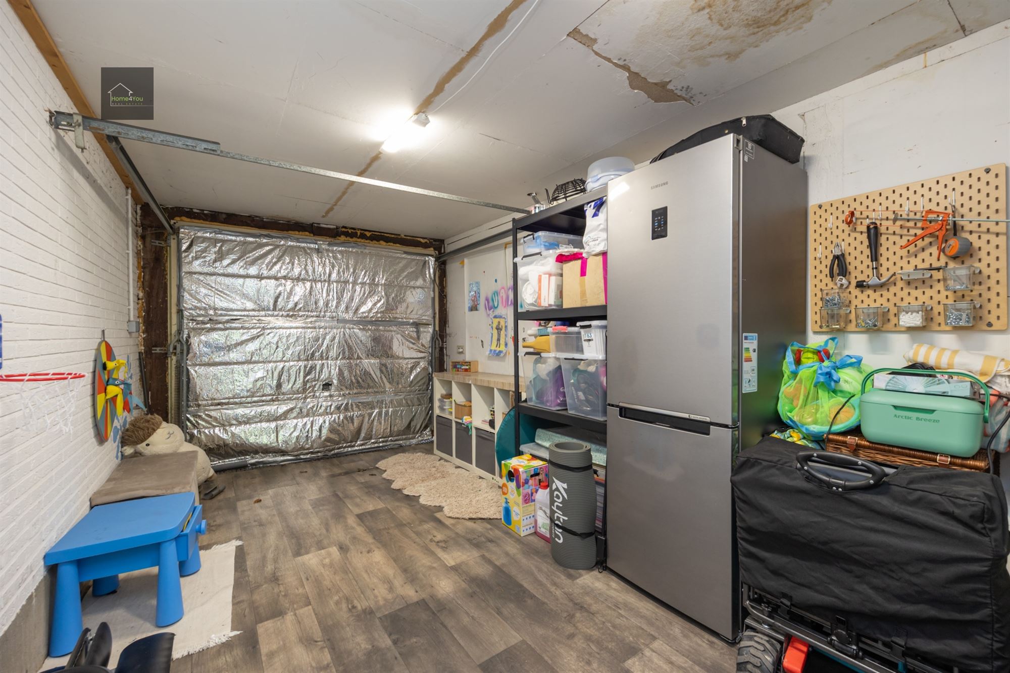 Gelijkvloers appartement met grote tuin en garage foto 16