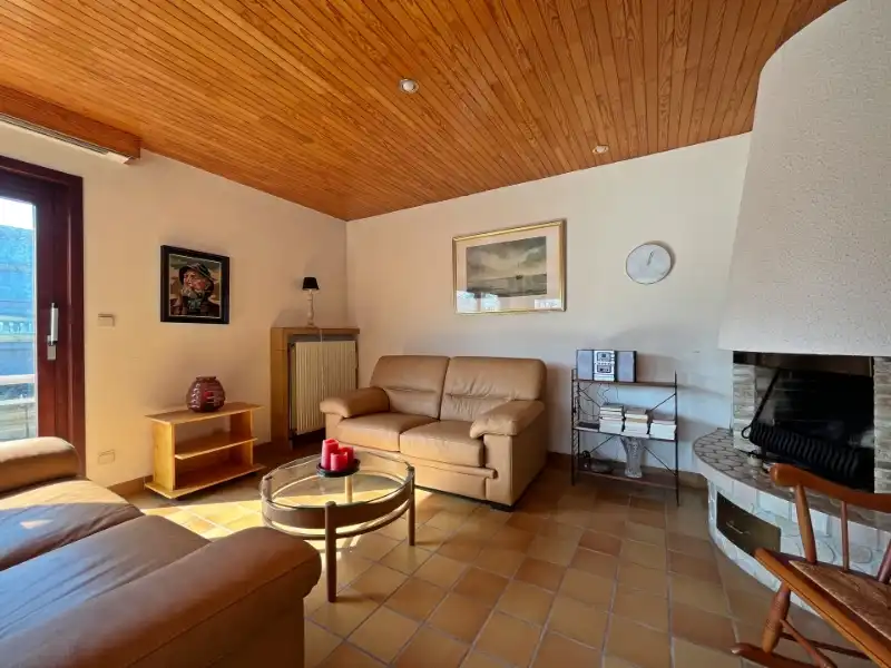 ZONNIG APPARTEMENT + DUBBELE PARKING foto 6