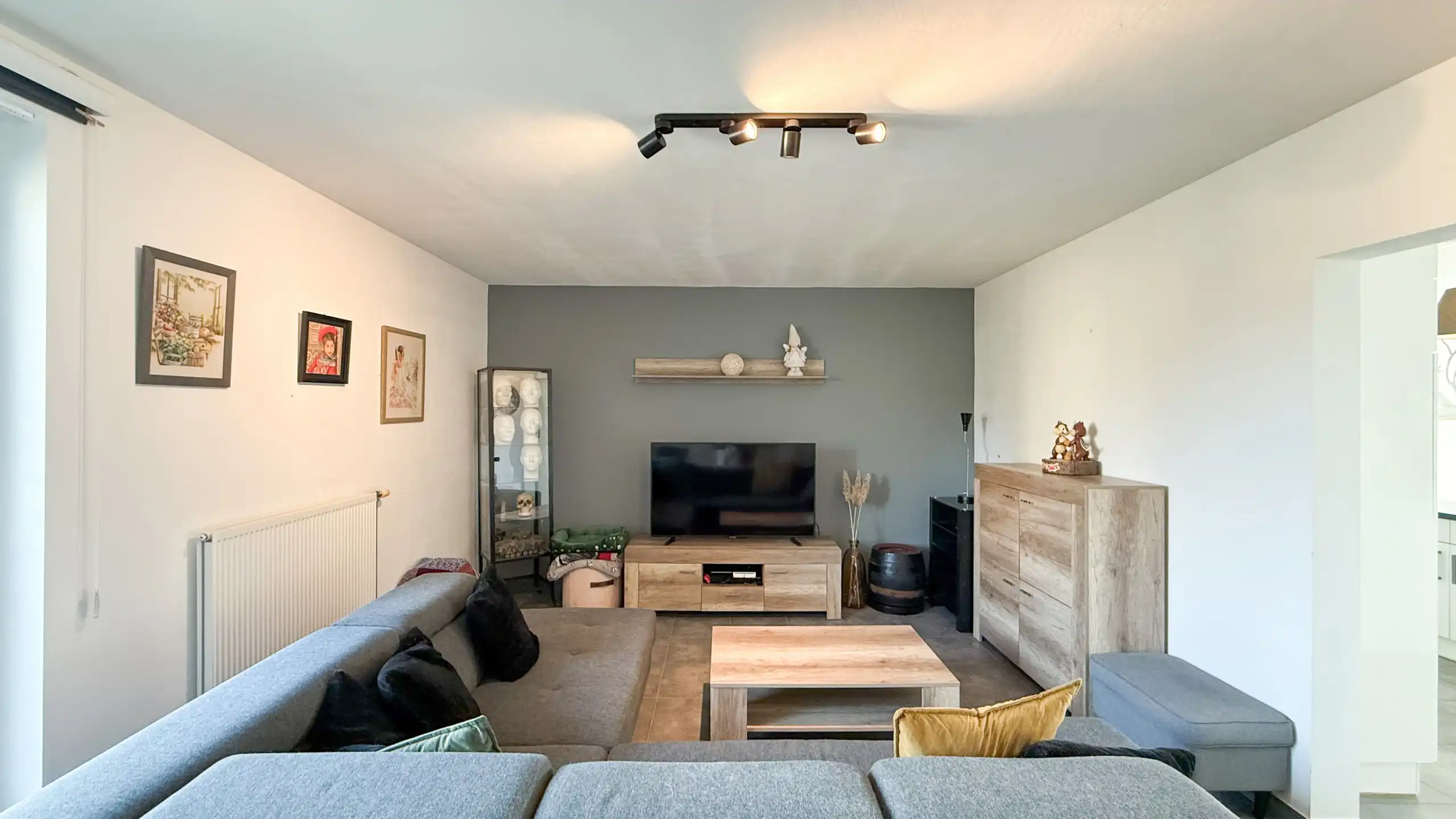 Ruim appartement van 105m² met terras en parking en EPC B! foto 3