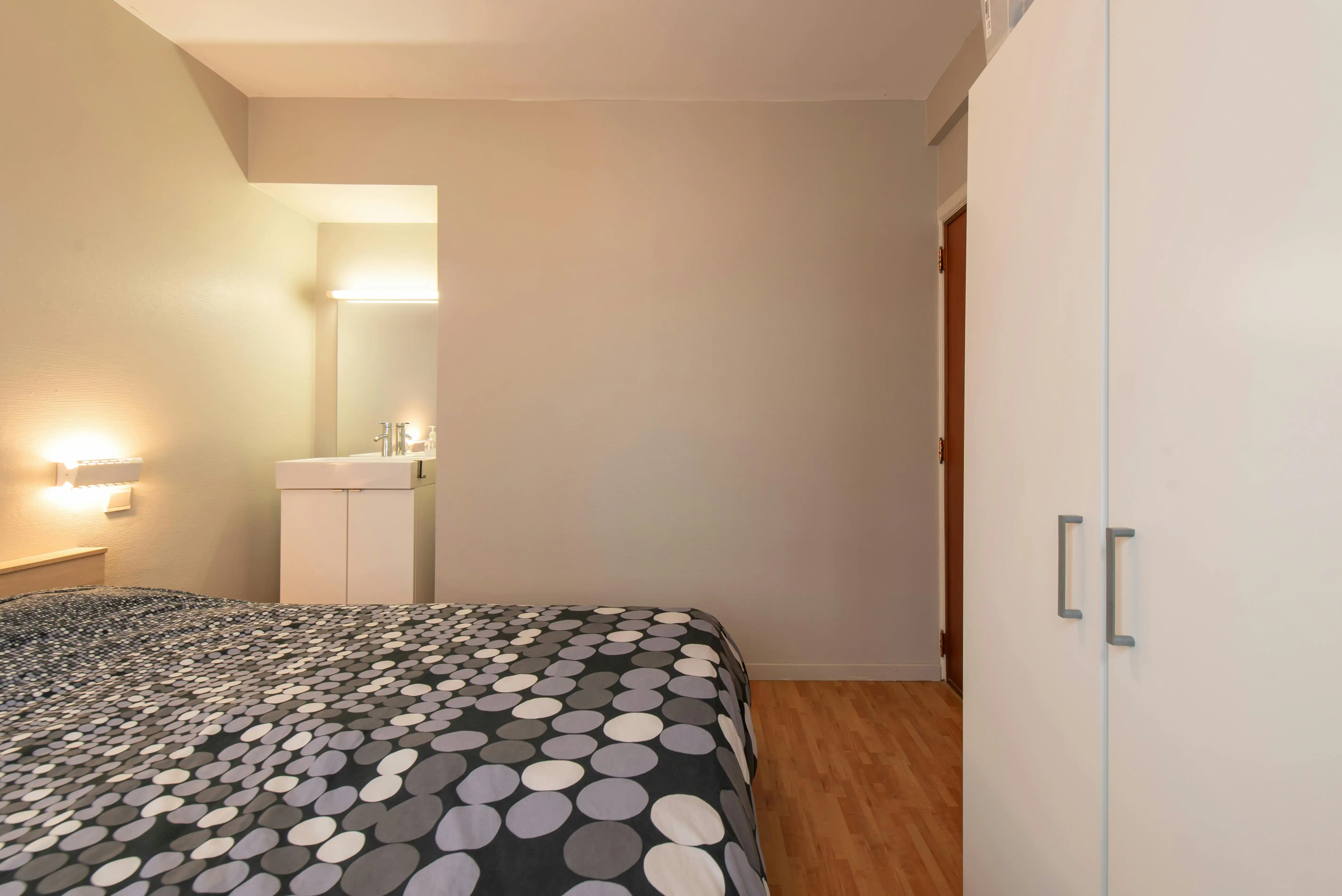 Appartement te koop te centrum Oostende vlakbij zee foto 10