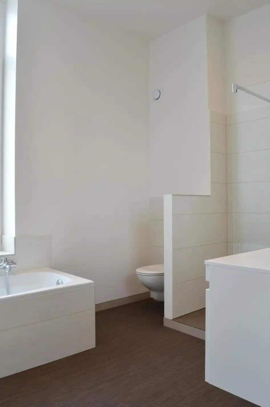 Prachtig vernieuwde woning vlakbij het centrum van Harelbeke foto 11