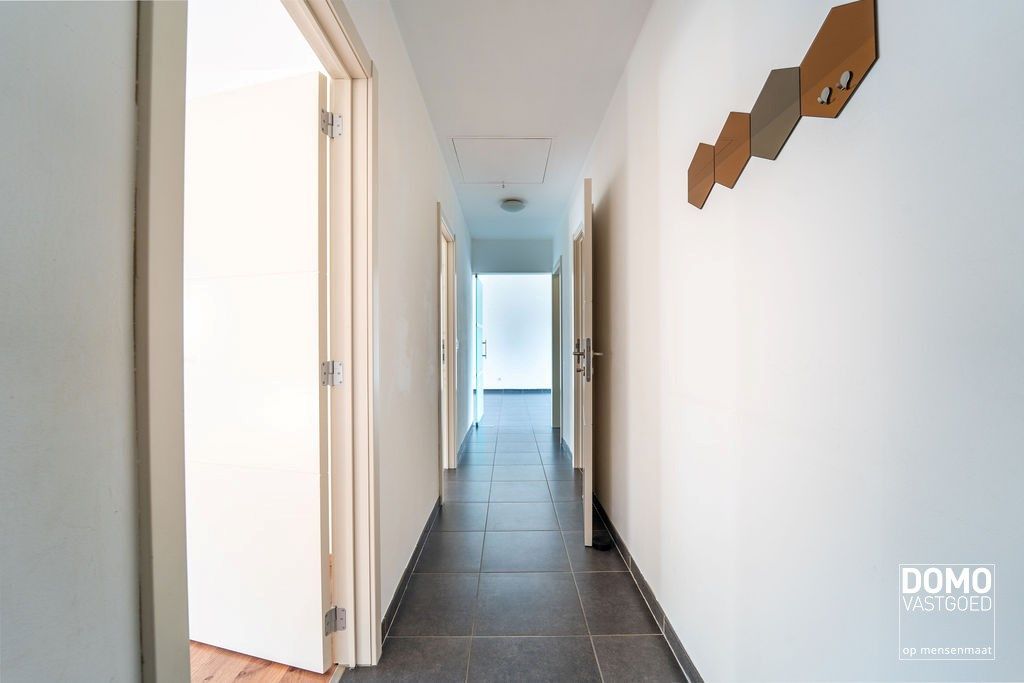 Ruim 2-slaapkamerappartement gelegen te Halen - Bewoonbare oppverlakte: 120m² - EPC-label B foto 2