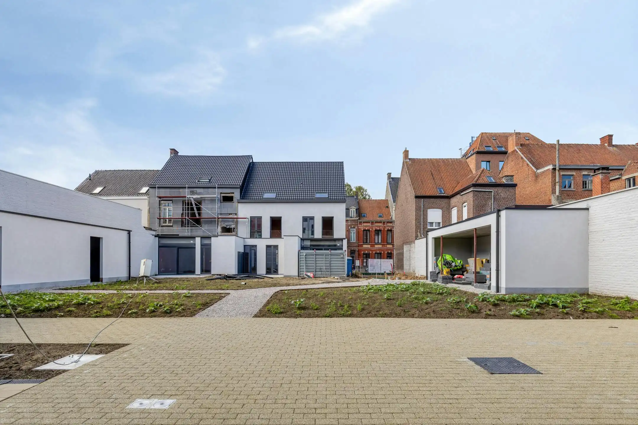 Stijlvol herenhuis in Sint-Hubrechtshof te Roeselare foto 11
