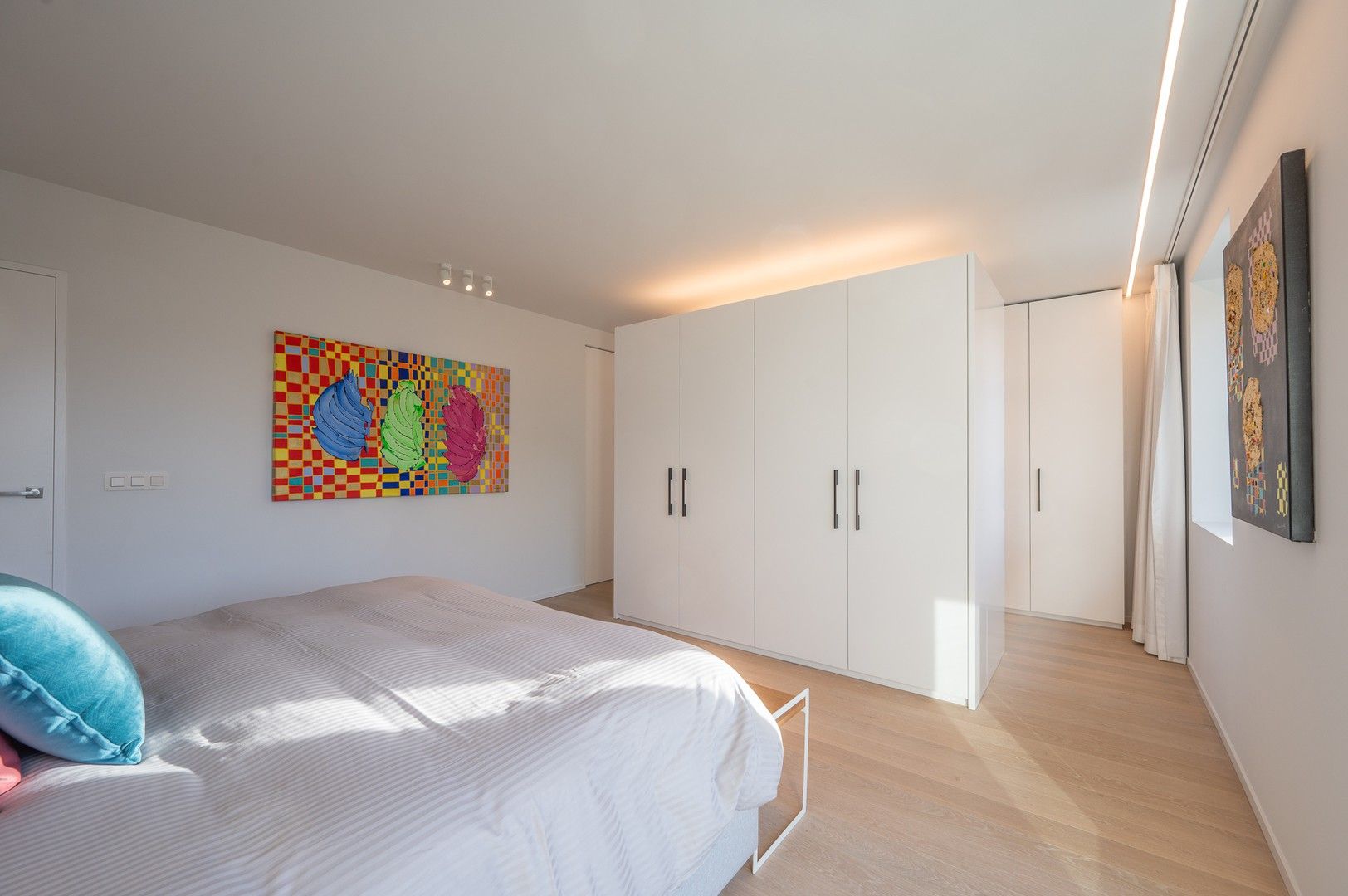 Recente villa gelegen in Duinenwater, in de nabijheid van de nieuwe golf te Knokke en het meer van Duinenwater. foto 18