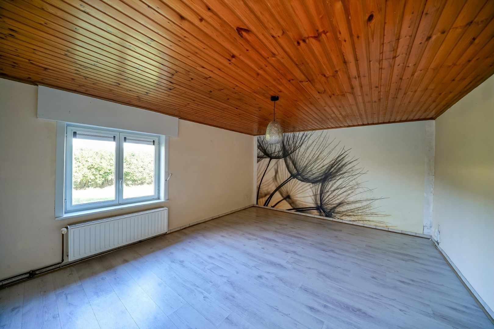 Landelijke vrijstaande woning op zongericht perceel foto 6