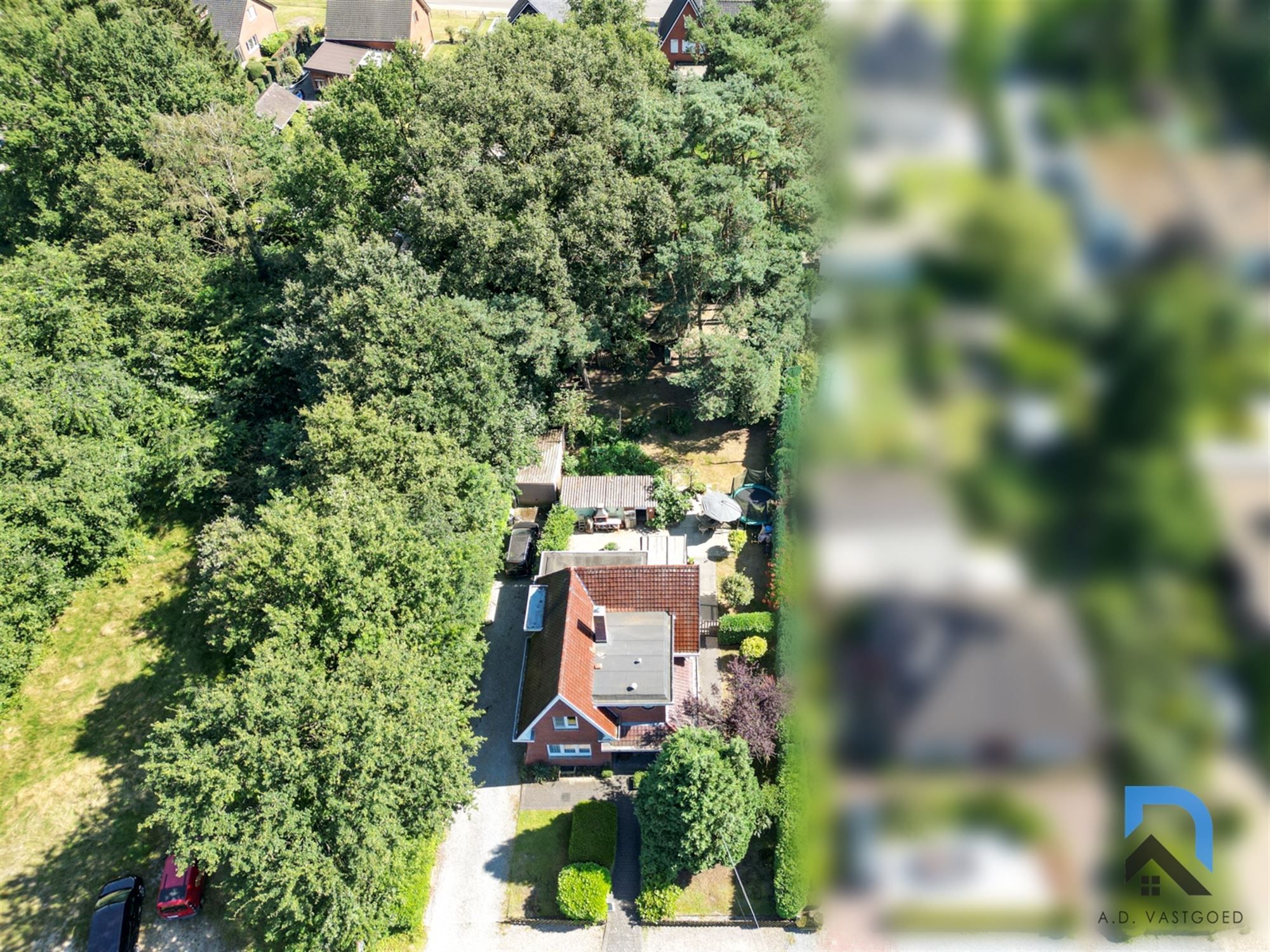 Vrijstaande woning op toplocatie in Genk foto 1