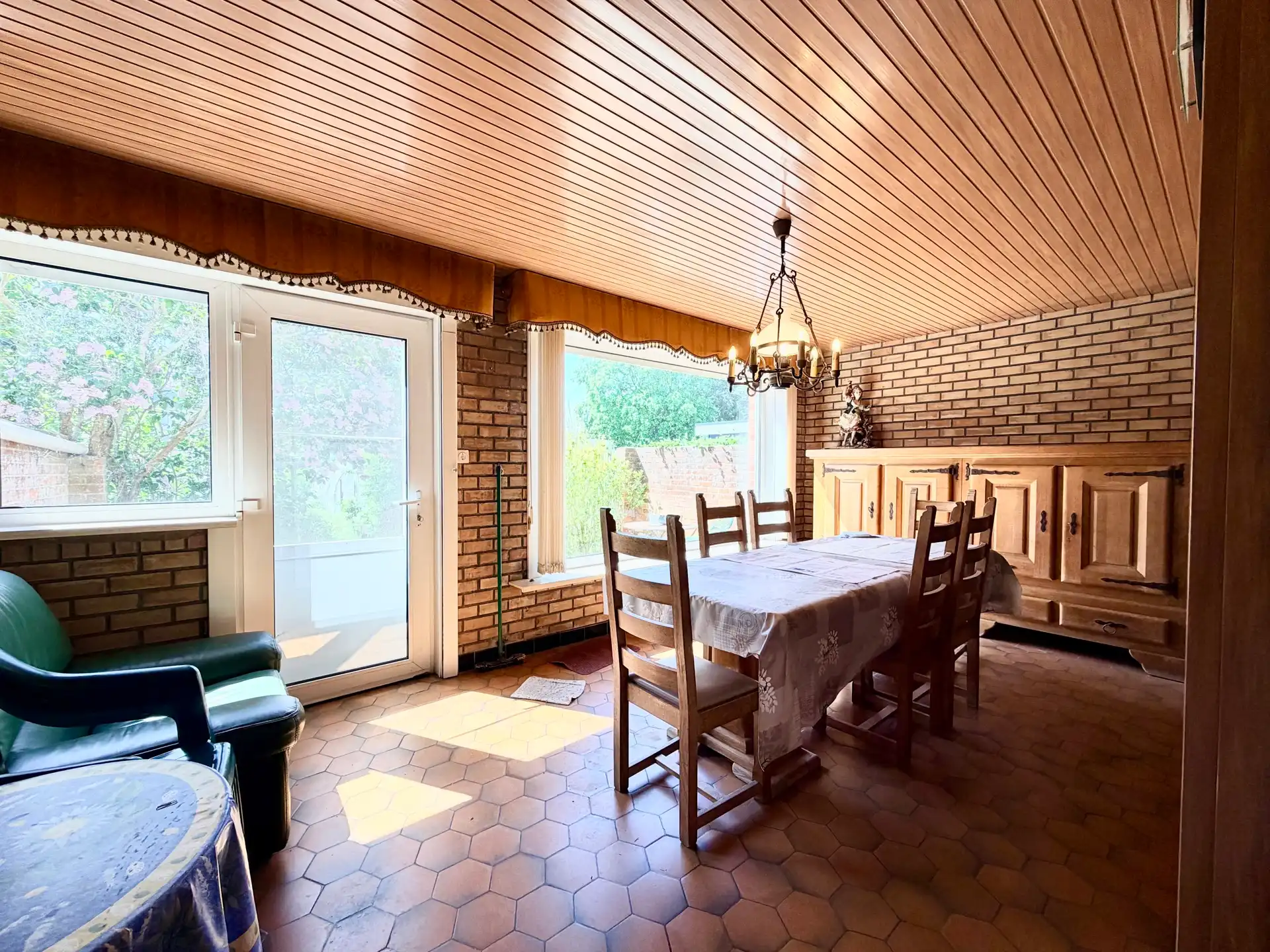 Woning met tuin te koop. Centrum De Panne aan zee. EPC: B foto 3