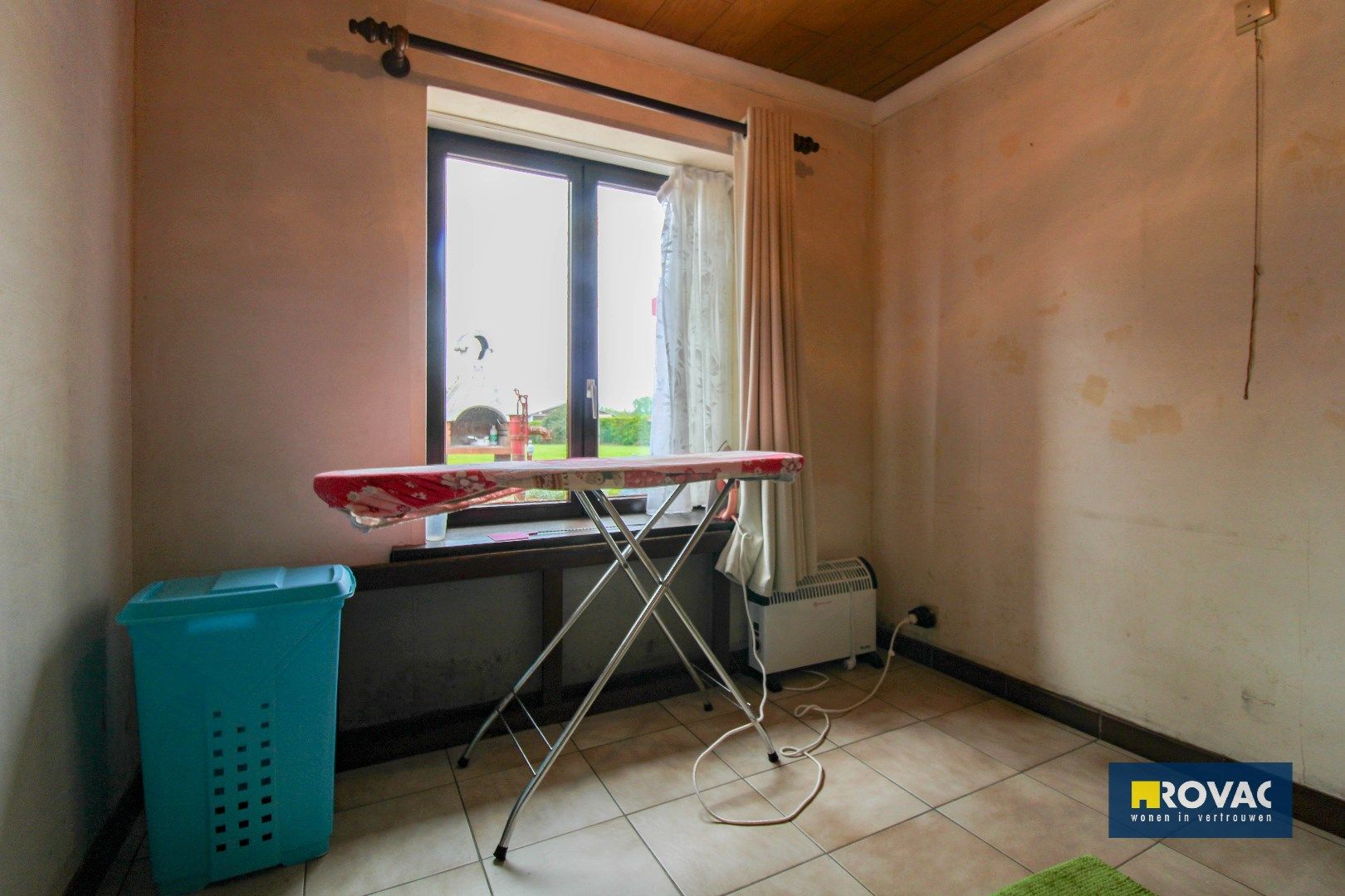 TOPPER! Landelijk gelegen woning met garage op 1684 m² foto 18