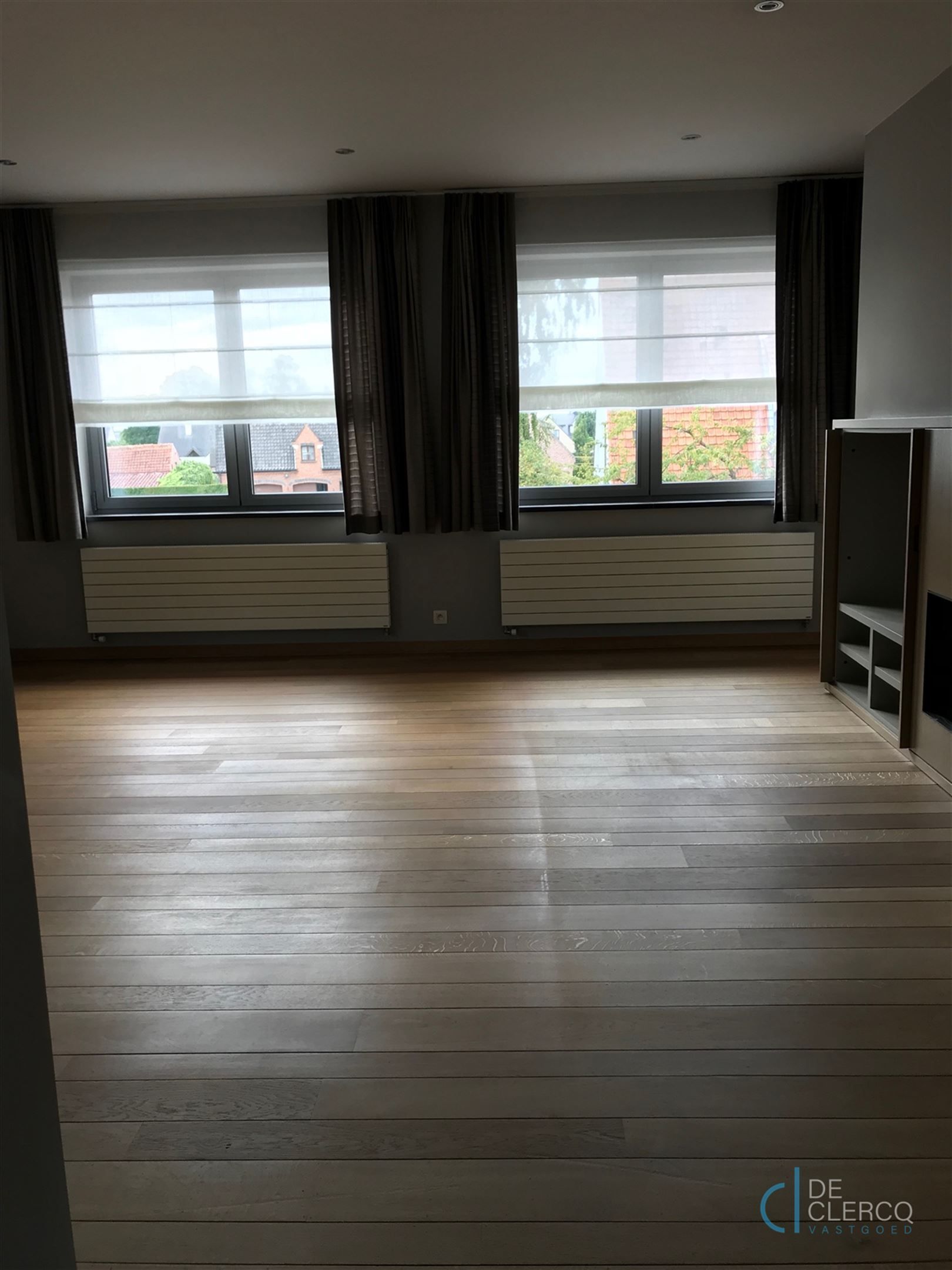 Mooi recent, luxueus en ruim appartement nabij Lochristi Dorp! foto 5
