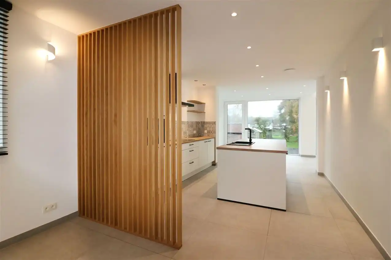 Vernieuwbouw op toplocatie, 3 slpk, tuin en garage foto 23