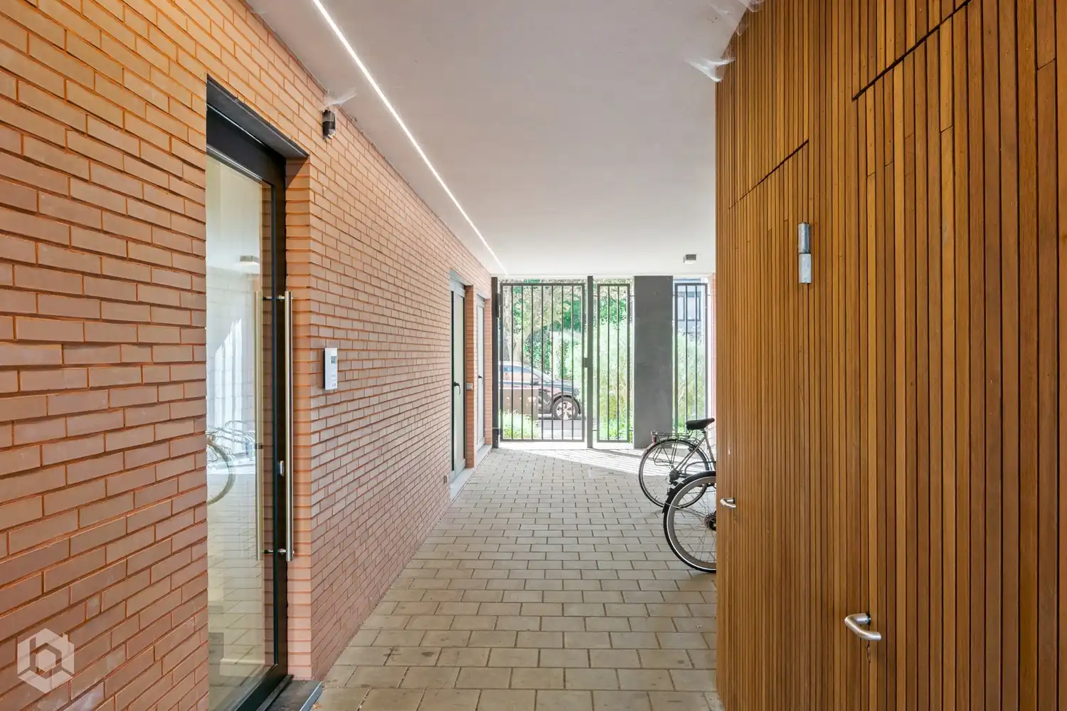 Recent, energiezuinig 1 slpkr app met terras foto 15