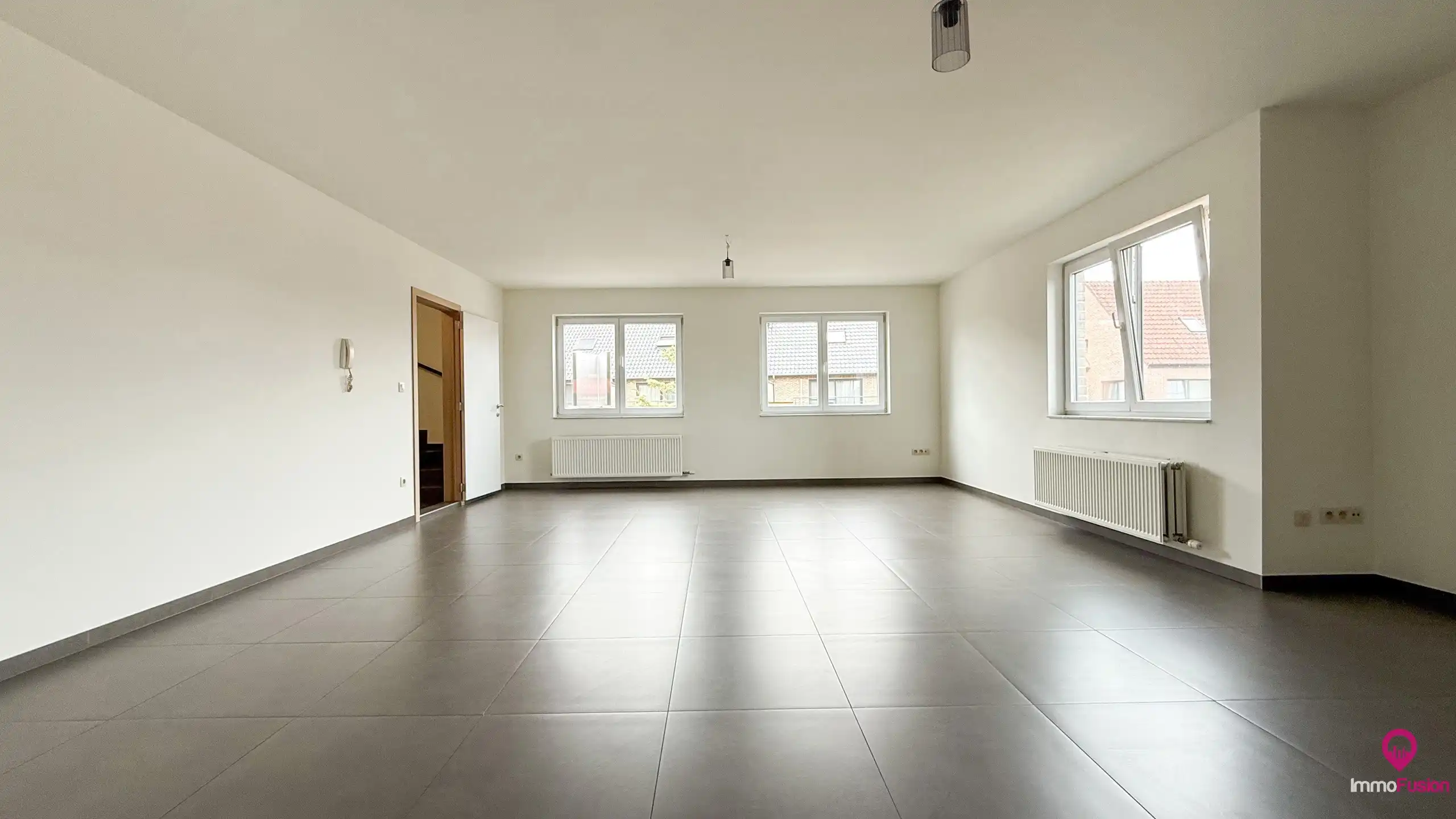 Ruim en lichtrijk duplex appartement met 3 slpk en dakterras foto 2