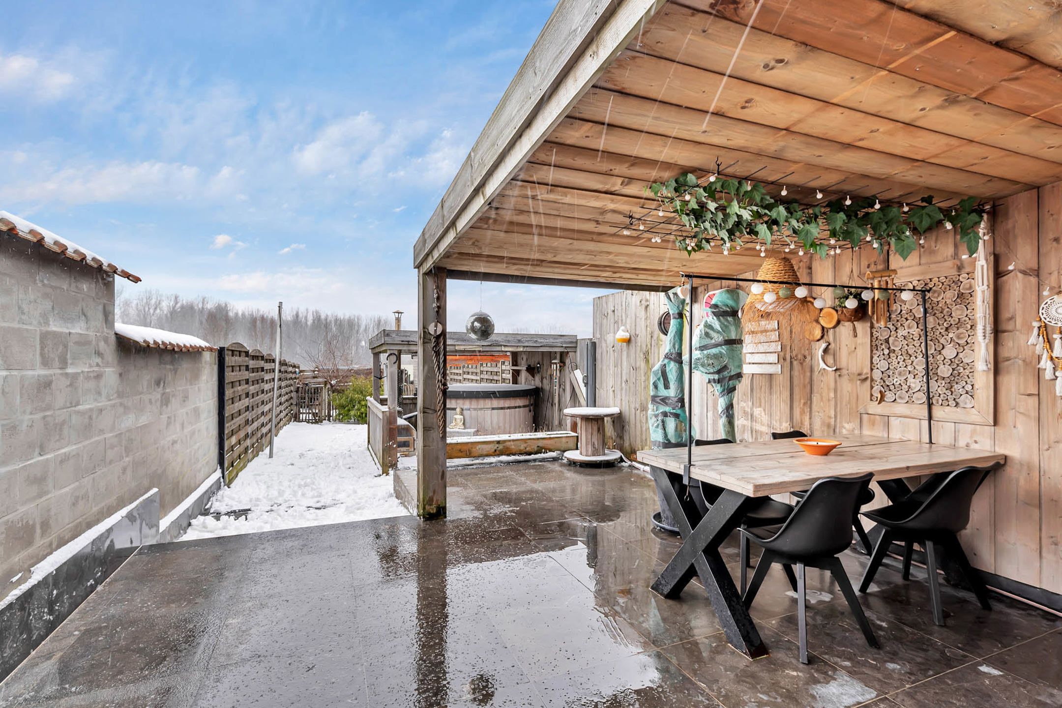 Instapklare gezinswoning met achteruitweg en garage te Deinze. foto 15