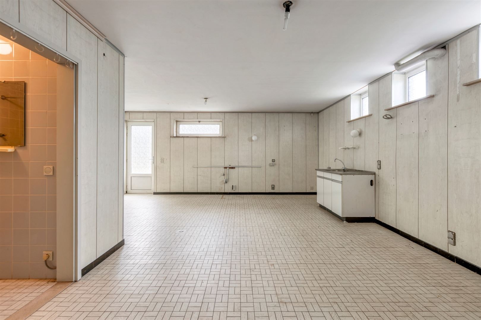 Ruime villa met 5 slaapkamers vlakbij Park Molenvijvers in Genk foto 42
