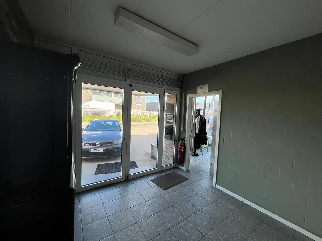 werkplaats met kantoren foto 7