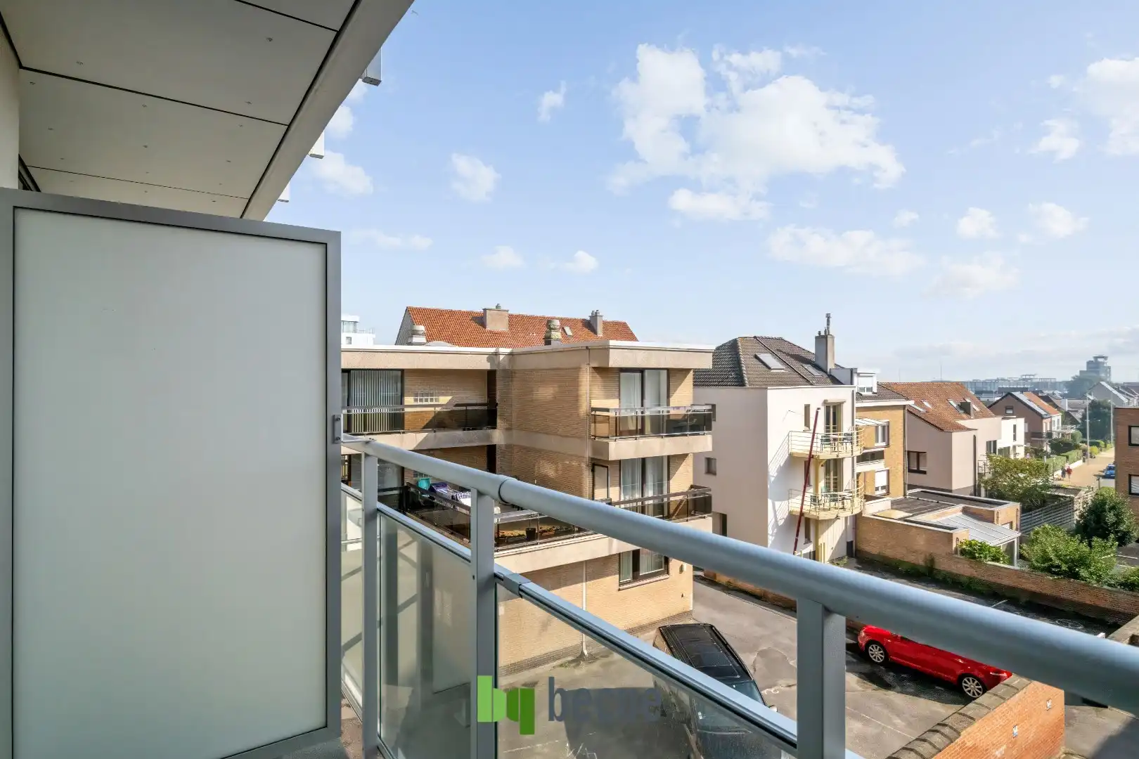 Lichtrijk appartement met terras en EPC B foto 11